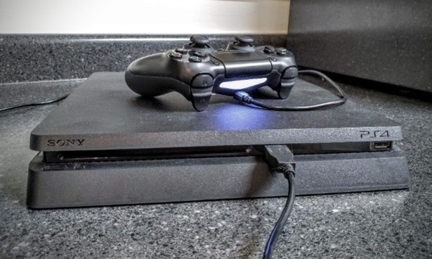 kak_zapustit_ps4_3